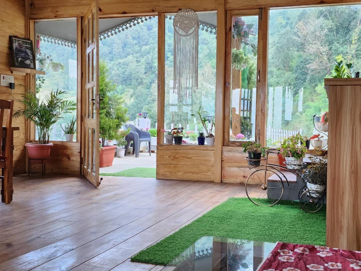 The Mystic Pines Hotel Nainital Exterior photo
