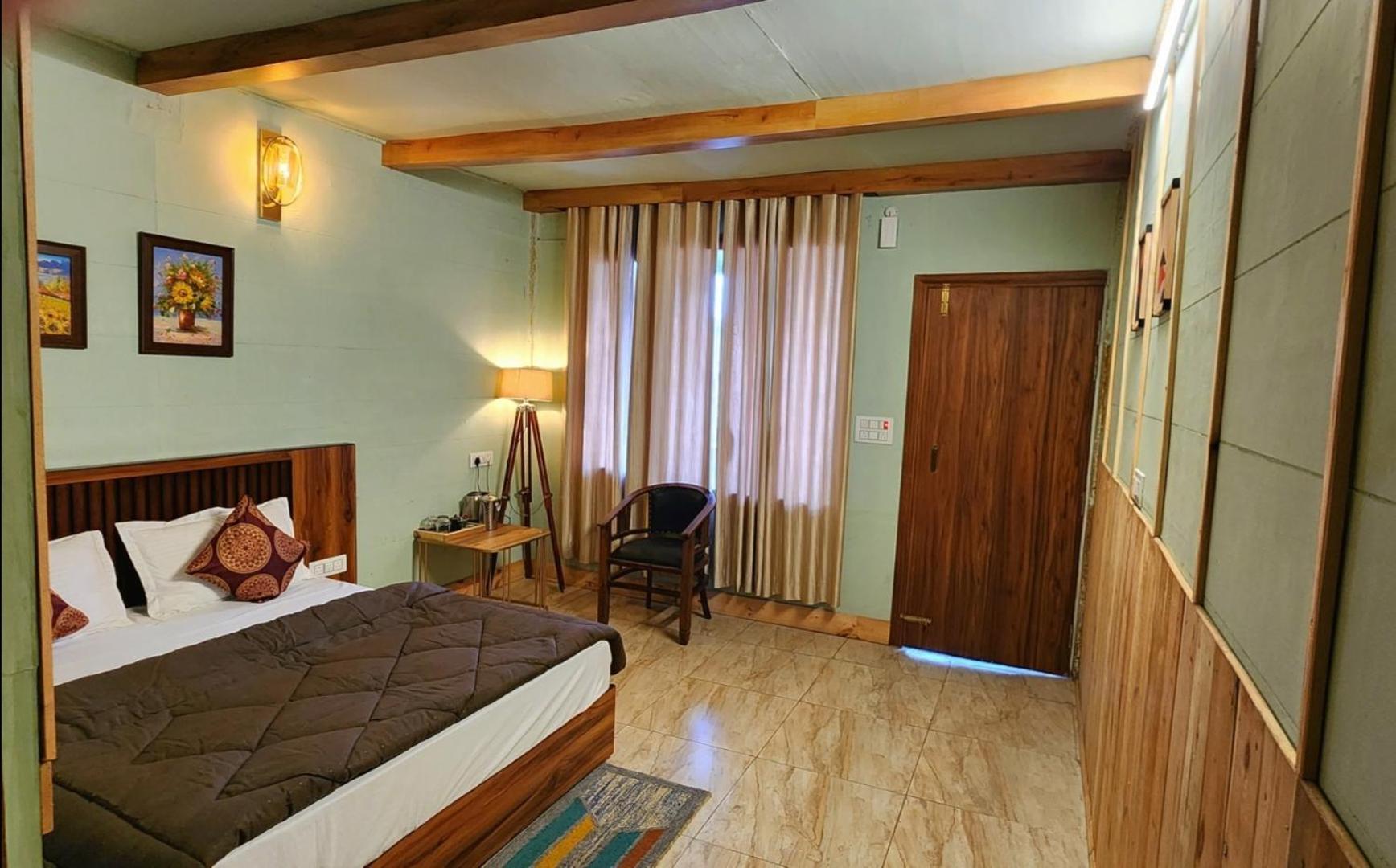 The Mystic Pines Hotel Nainital Exterior photo